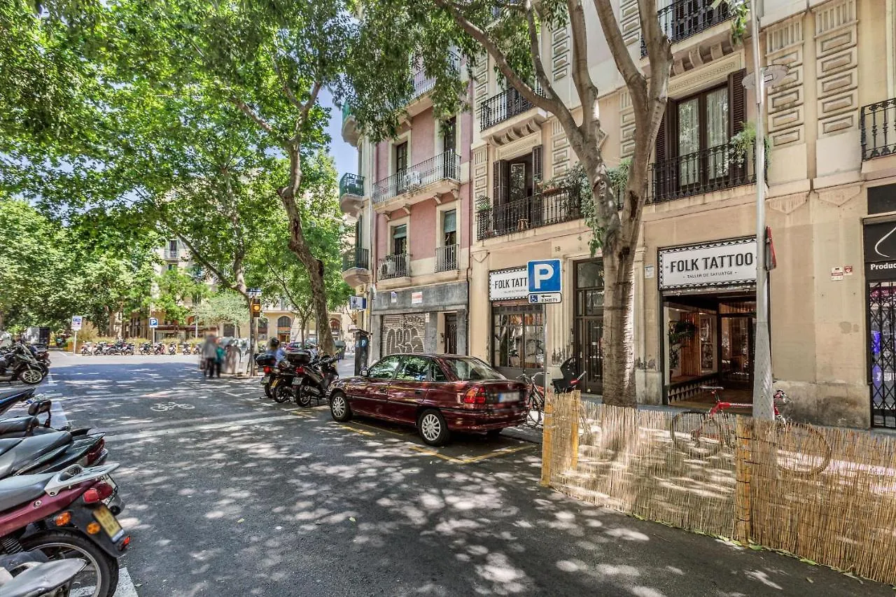 Fridays Flats Retro Chic In Poble Sec Apartment Barcelona Spain