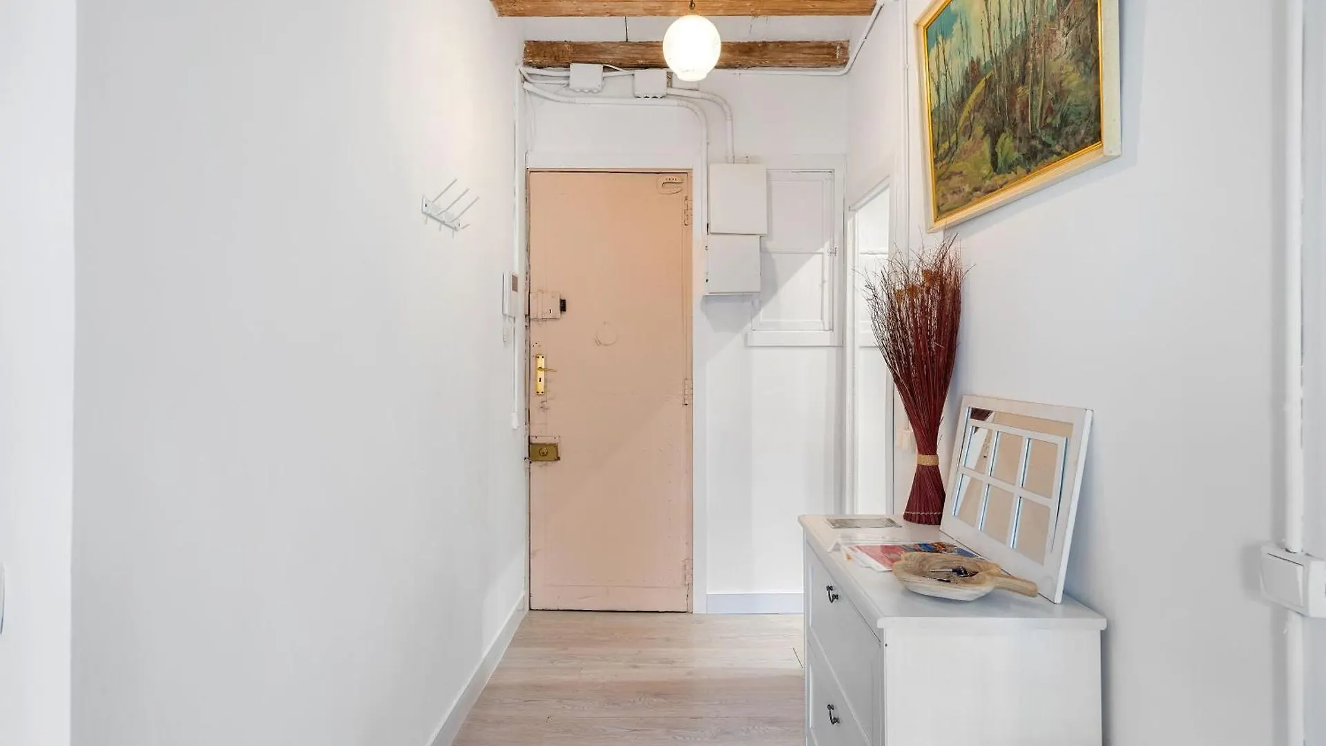 Fridays Flats Retro Chic In Poble Sec Apartment Barcelona 0*,